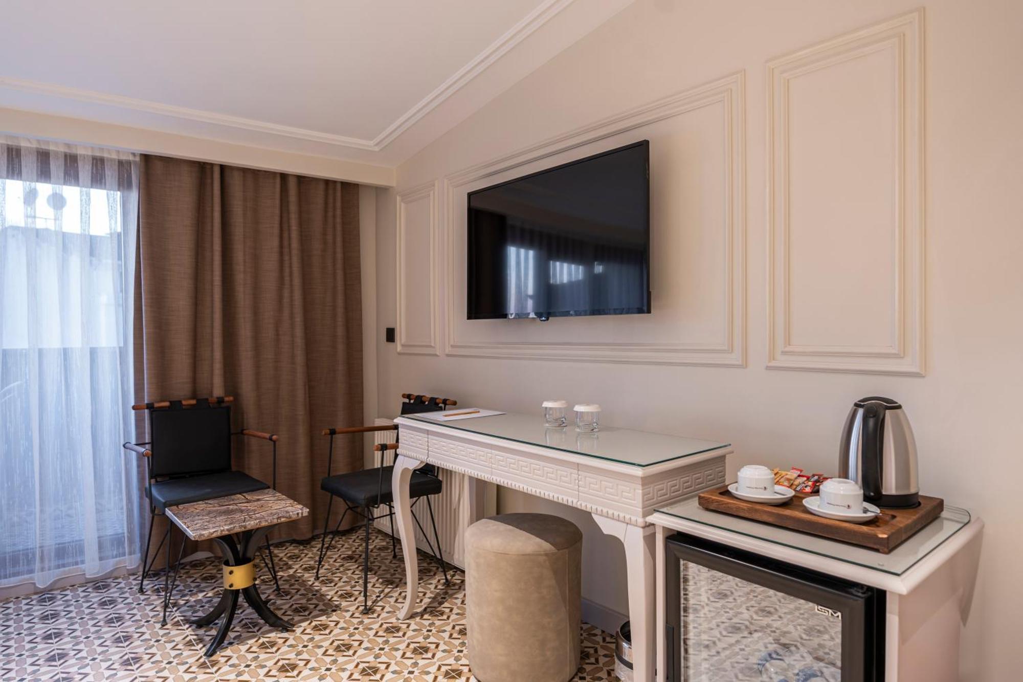 Pera Luna Premium Hotel อิสตันบูล ภายนอก รูปภาพ