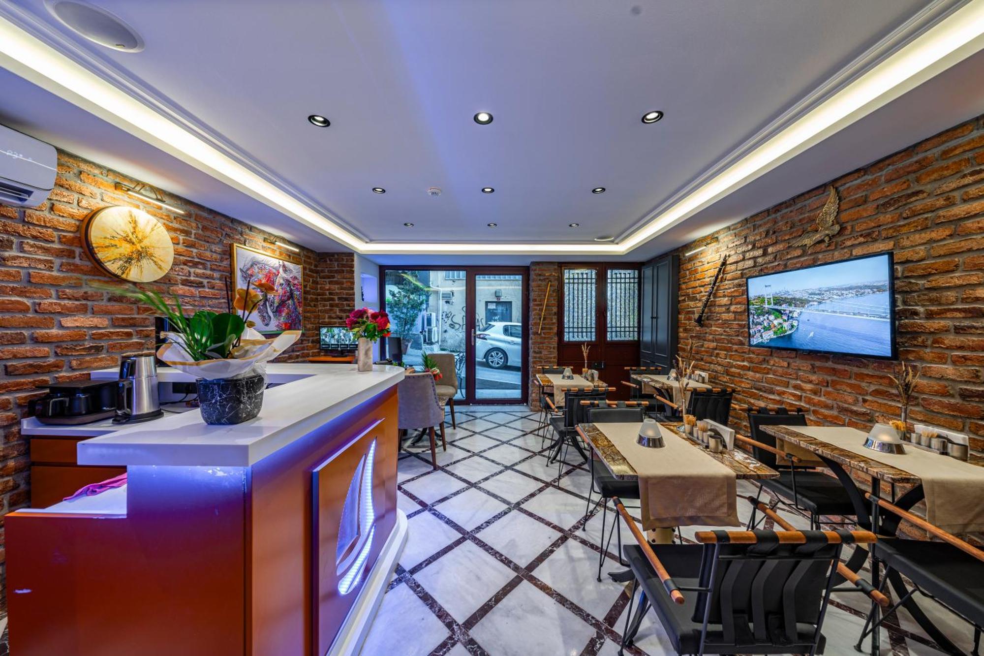 Pera Luna Premium Hotel อิสตันบูล ภายนอก รูปภาพ