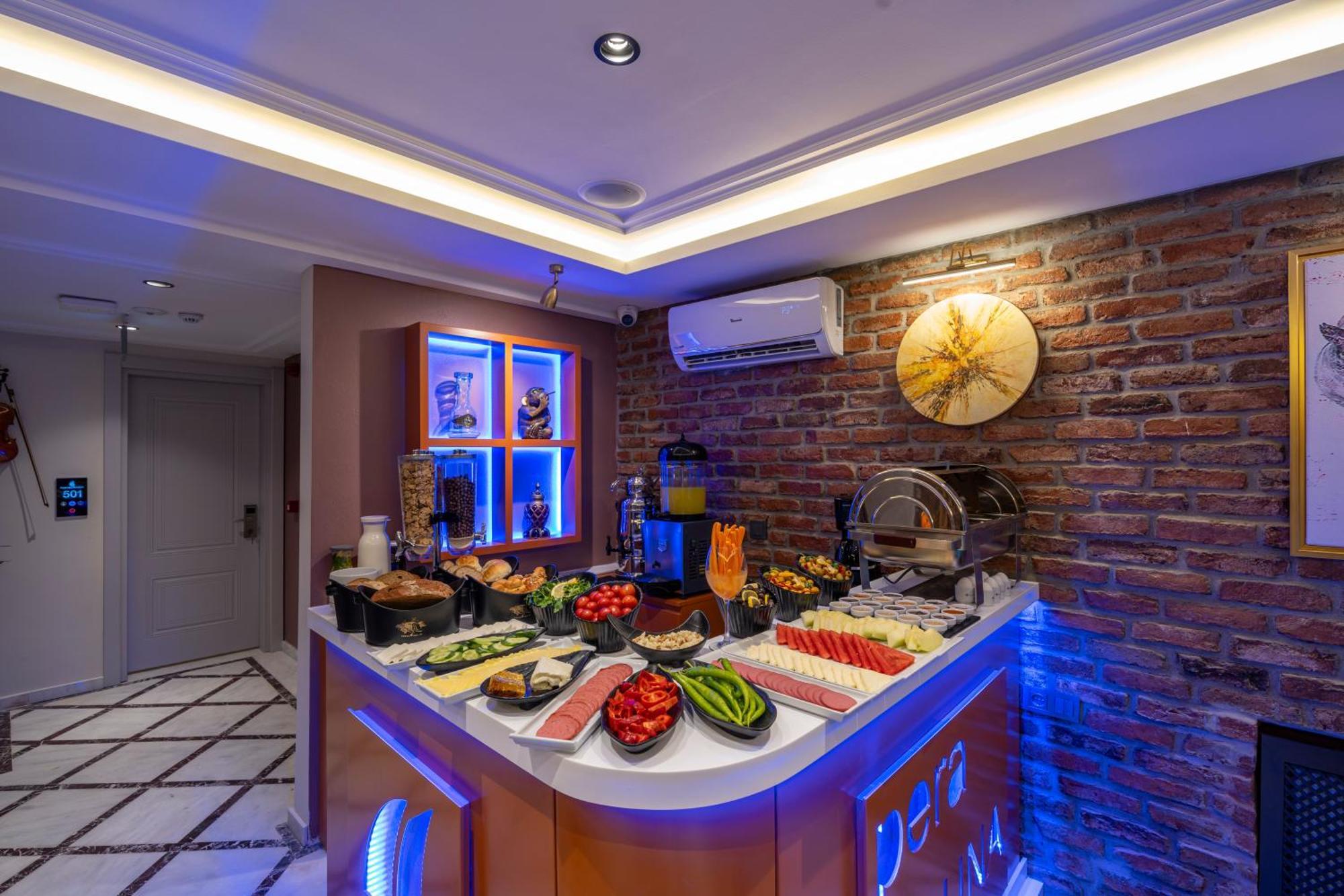 Pera Luna Premium Hotel อิสตันบูล ภายนอก รูปภาพ
