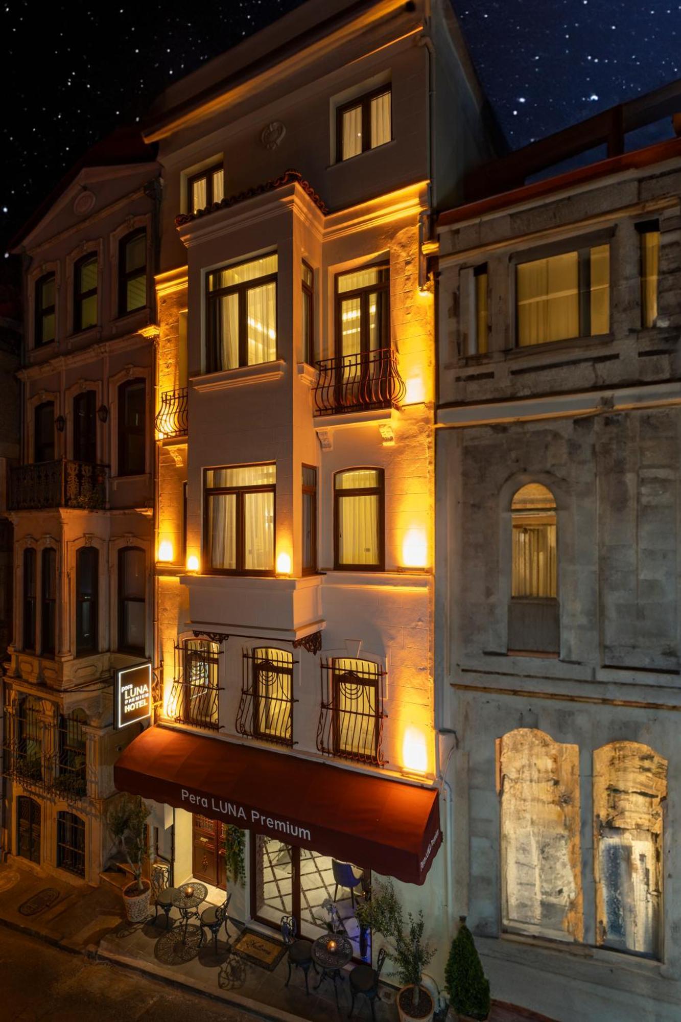 Pera Luna Premium Hotel อิสตันบูล ภายนอก รูปภาพ