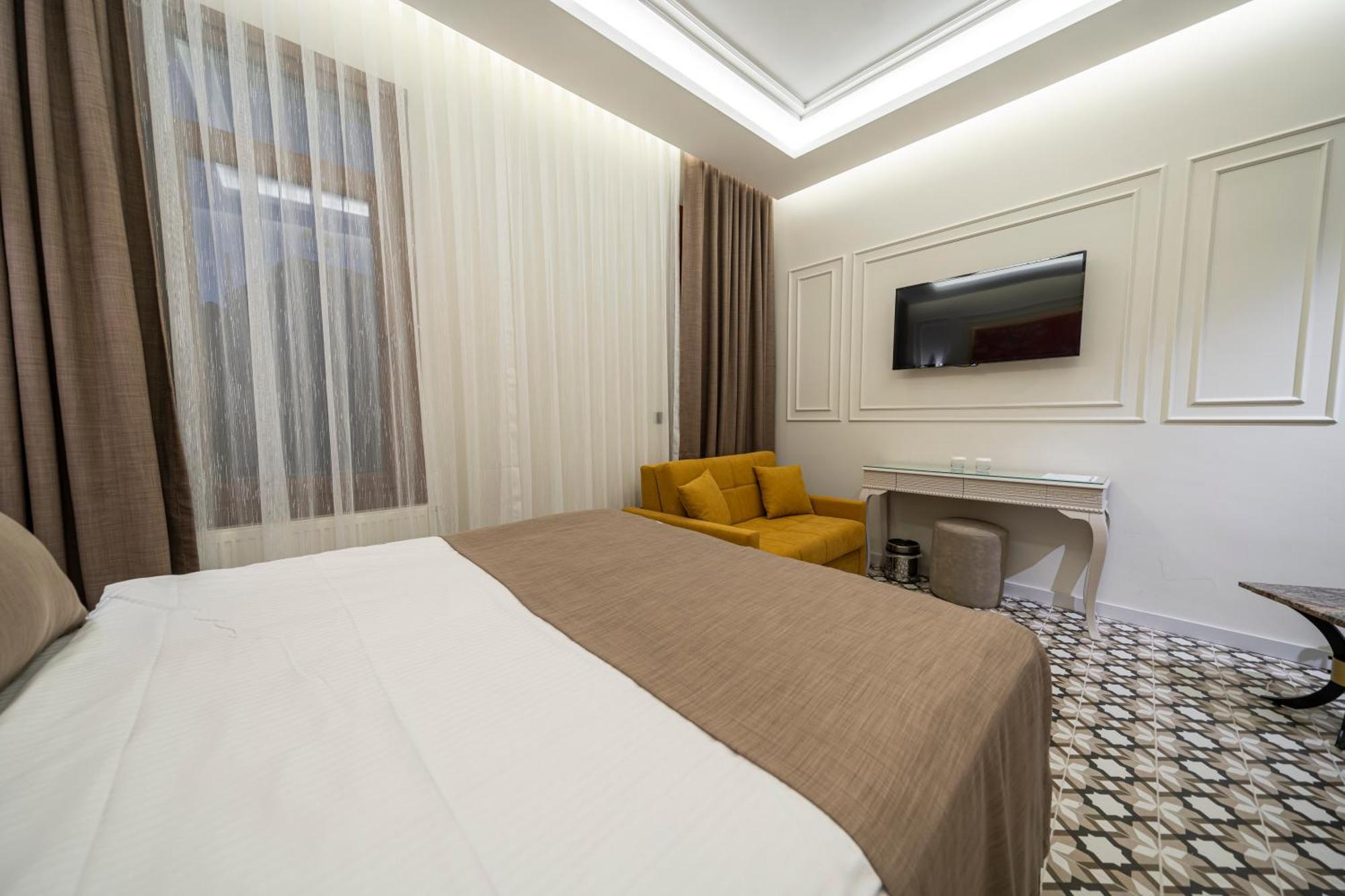 Pera Luna Premium Hotel อิสตันบูล ภายนอก รูปภาพ