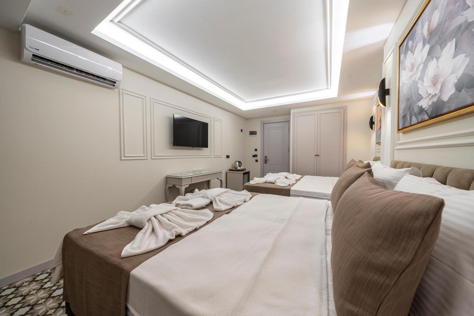 Pera Luna Premium Hotel อิสตันบูล ภายนอก รูปภาพ