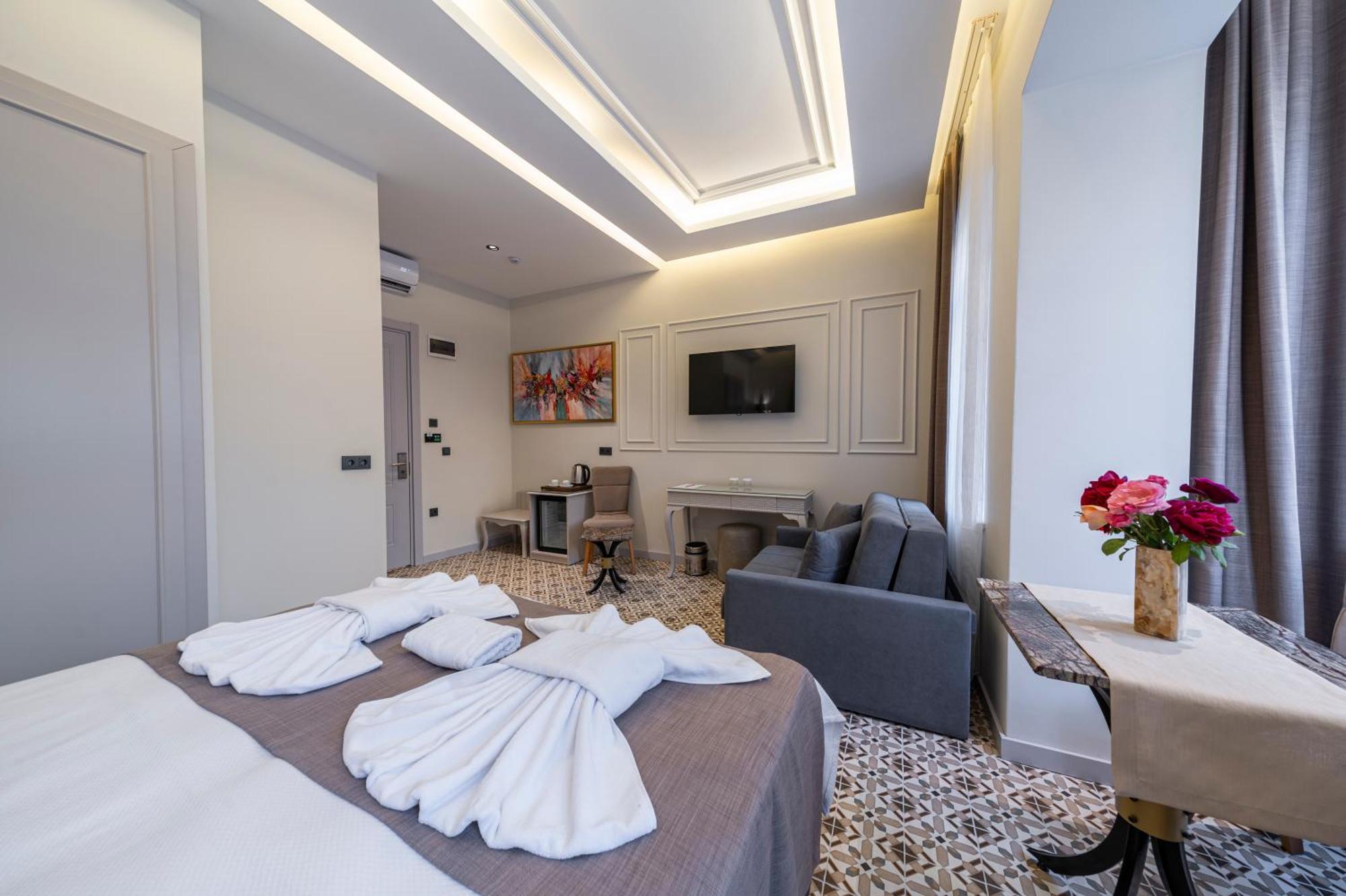 Pera Luna Premium Hotel อิสตันบูล ภายนอก รูปภาพ